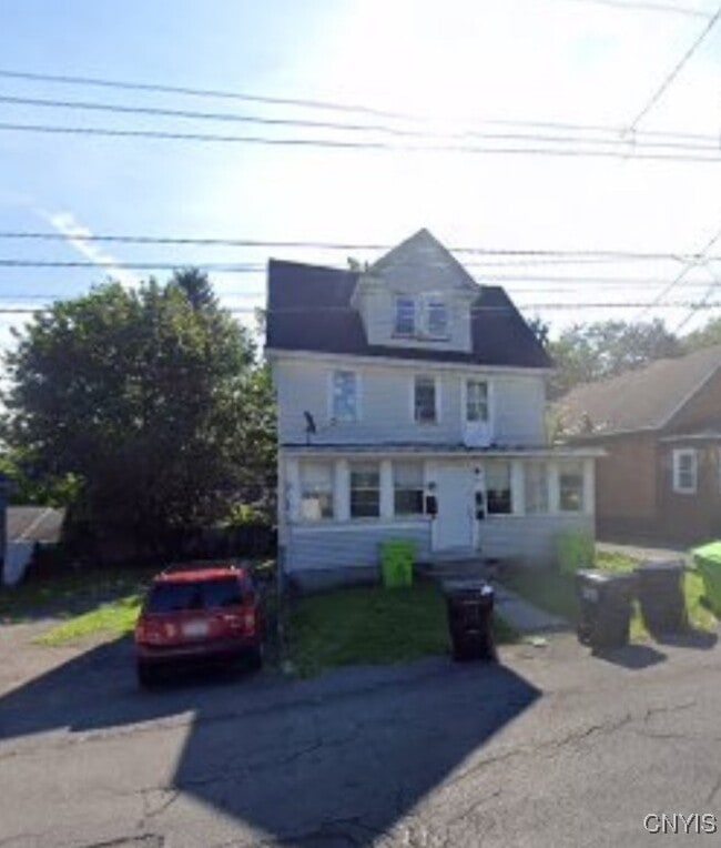 Primary Photo - 104 Swansea Ave
