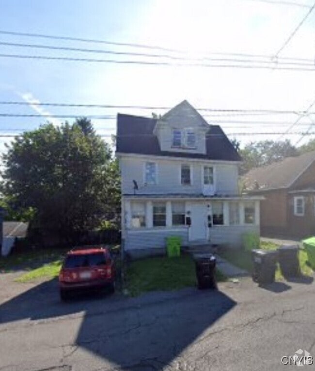Building Photo - 104 Swansea Ave