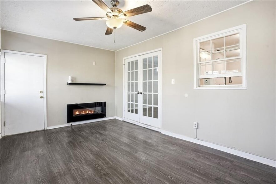 Building Photo - 151 Elysian Way NW