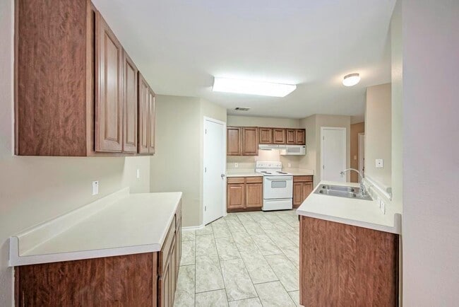 Building Photo - 311 Indian Meadow Dr