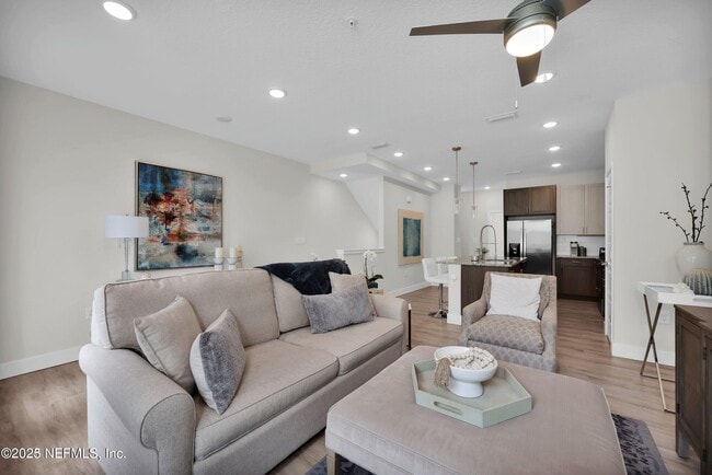 Building Photo - 14304 Marina San Pablo Pl