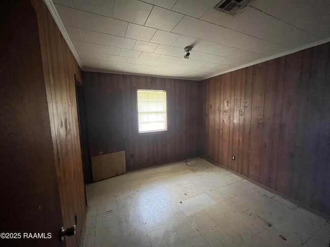 Building Photo - 103 Latin Dr