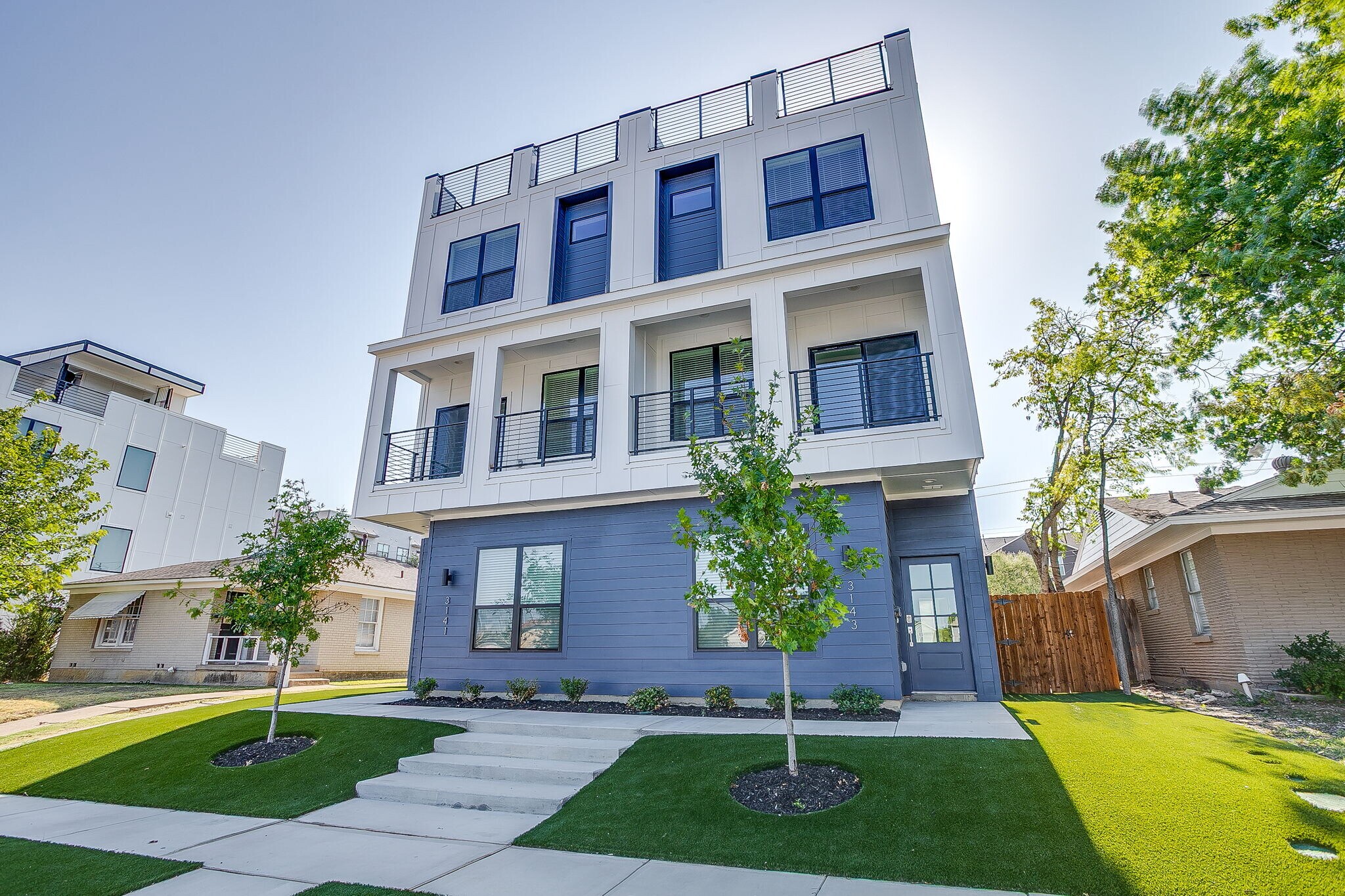 Building Photo - 3141 McCart Ave