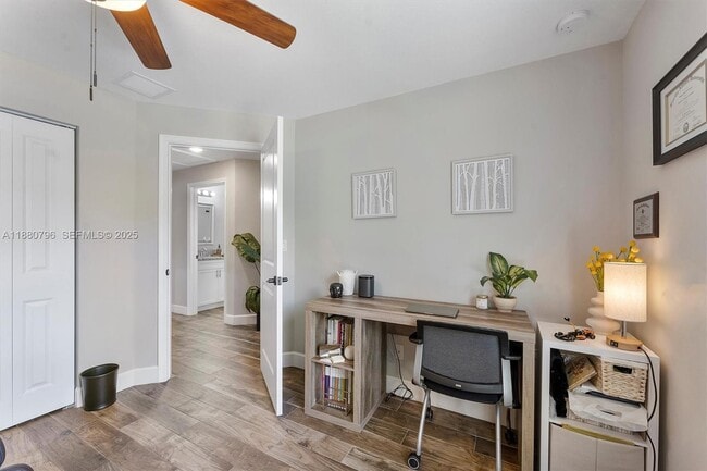 Building Photo - 901 20th St