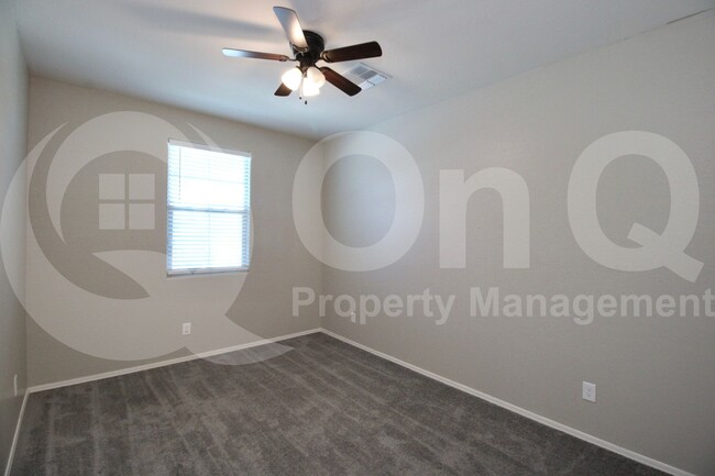 Building Photo - 18079 W Carlota Ln