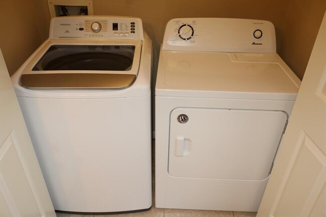 Building Photo - 16311 Woma Ct