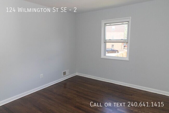 Building Photo - 124 Wilmington Pl SE
