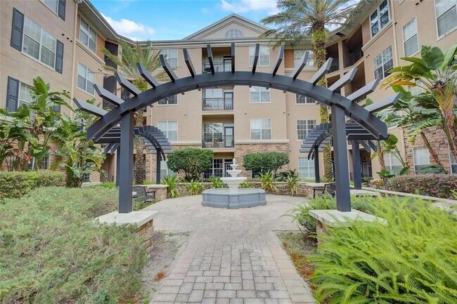 Building Photo - 4221 W Spruce St