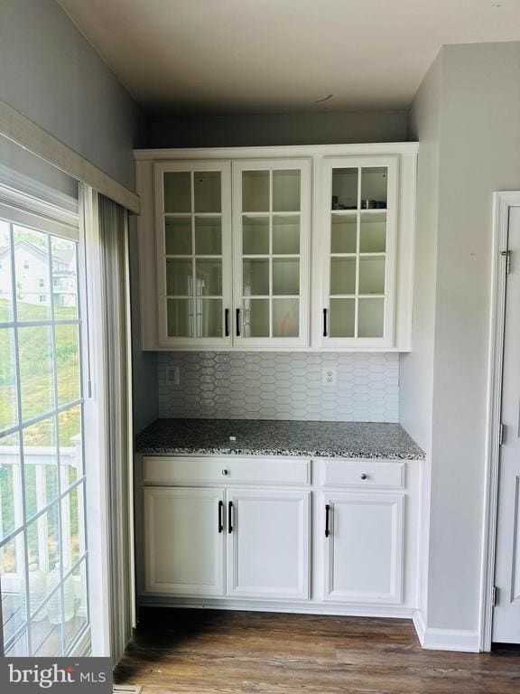 Building Photo - 514 Landing Dr