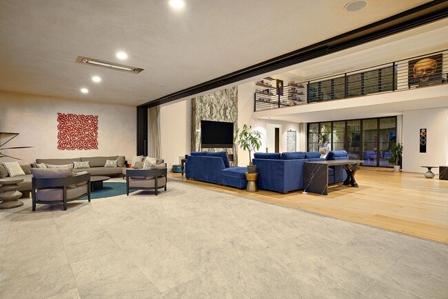 Building Photo - 4773 El Mirlo
