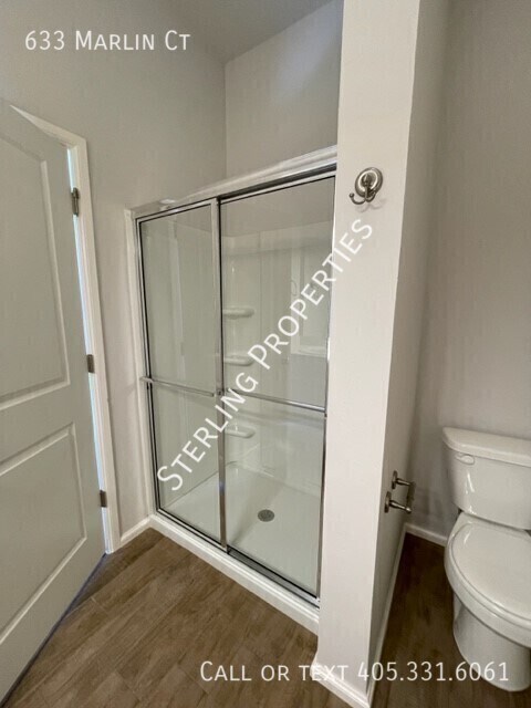 Building Photo - 633 Marlin Ct