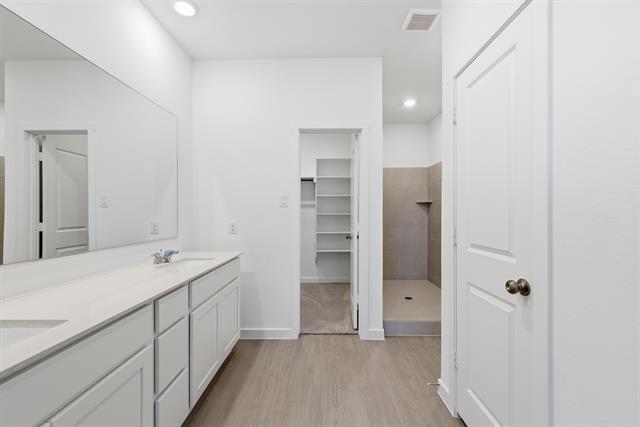 Building Photo - 4912 Ascot Way