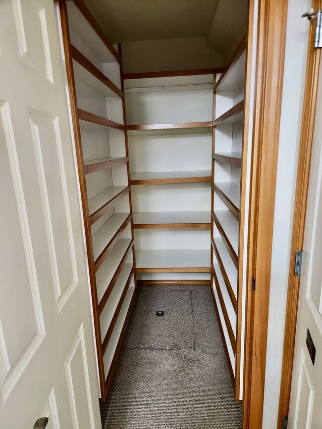 Building Photo - Beautiful 3 Bed / 2.5 Bath Townhome in Lake Stevens