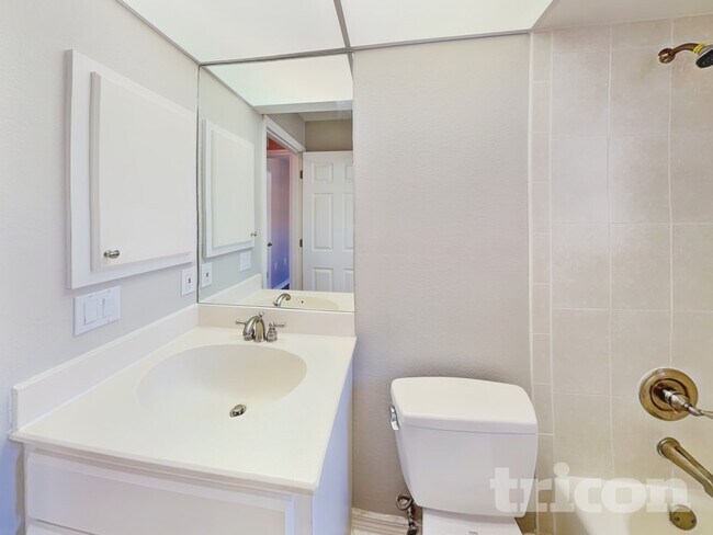 Building Photo - 26060 Concepcion Dr