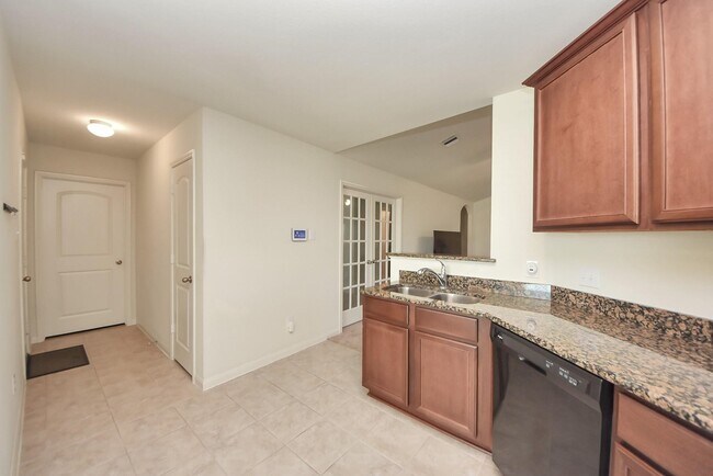 Building Photo - 10803 Dover White Dr
