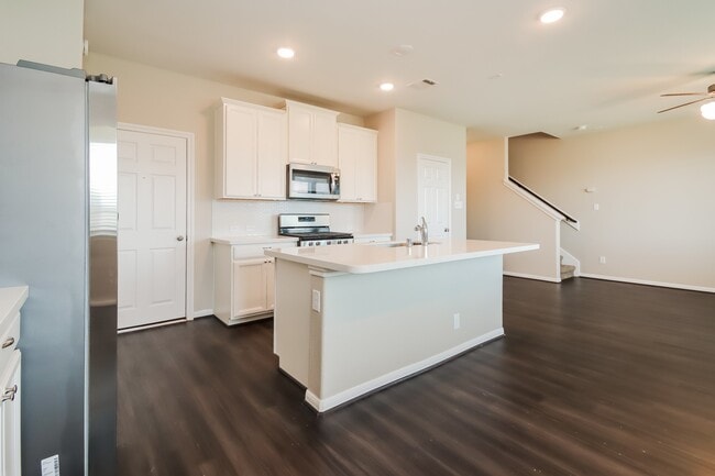 Building Photo - 9822 Copper Ranch Trail