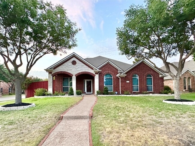 Primary Photo - 9708 Grassland Dr