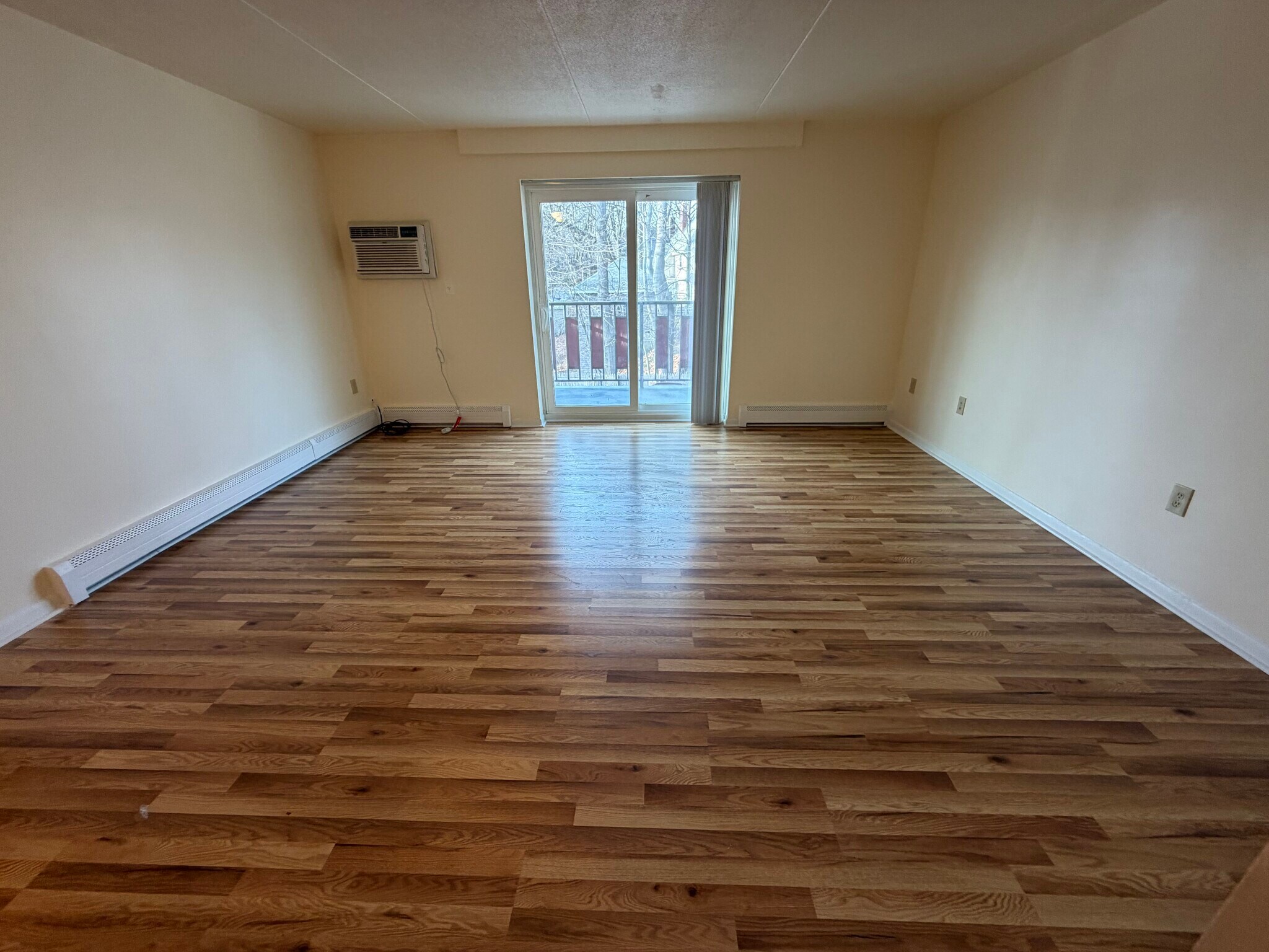 Building Photo - 116 Sutherland Rd