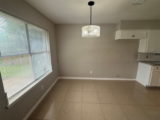 Building Photo - 22722 Briarcreek Blvd