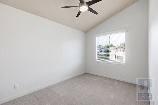 Building Photo - 3109 Corbin Ln