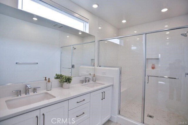 Building Photo - 187 Junco