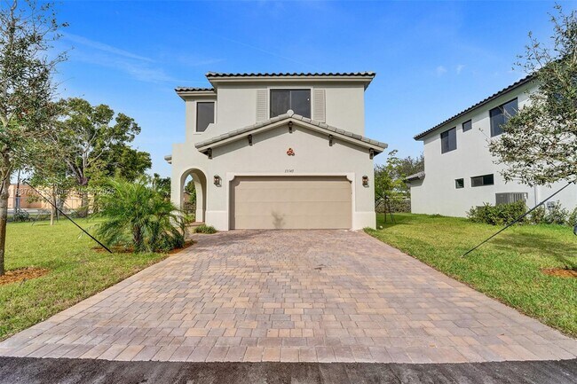 Building Photo - 13145 Addilyn Ct