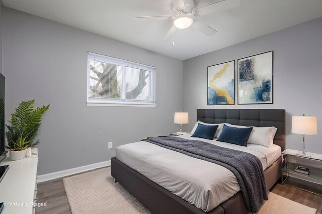 Building Photo - 13679 Sidonie Ave