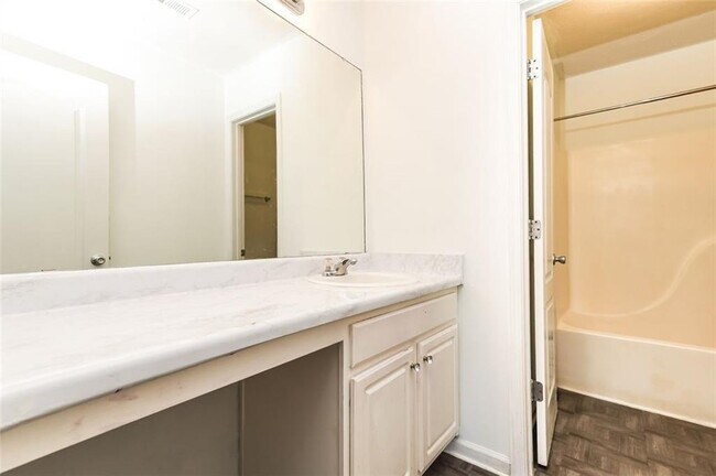 Building Photo - 1205 Polk Crossing