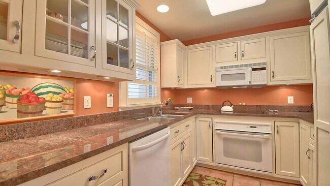 Building Photo - 409 Debordieu Blvd