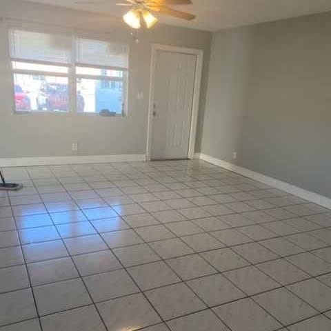 living - 5921 NE 18th Ave