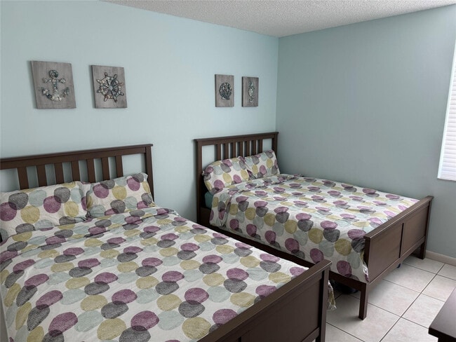 Building Photo - 111 Briny Ave