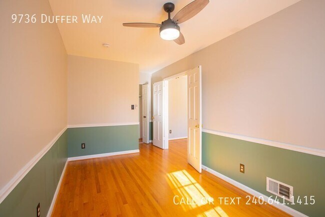 Building Photo - 9736 Duffer Way