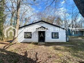 Building Photo - MOVE IN SPECIAL!!! - Home for rent in Adamsville! - Sign a lease by 5/31/26 to get ONE MONTH FREE!!!