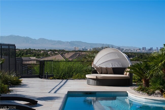 Building Photo - 1635 Liege Dr