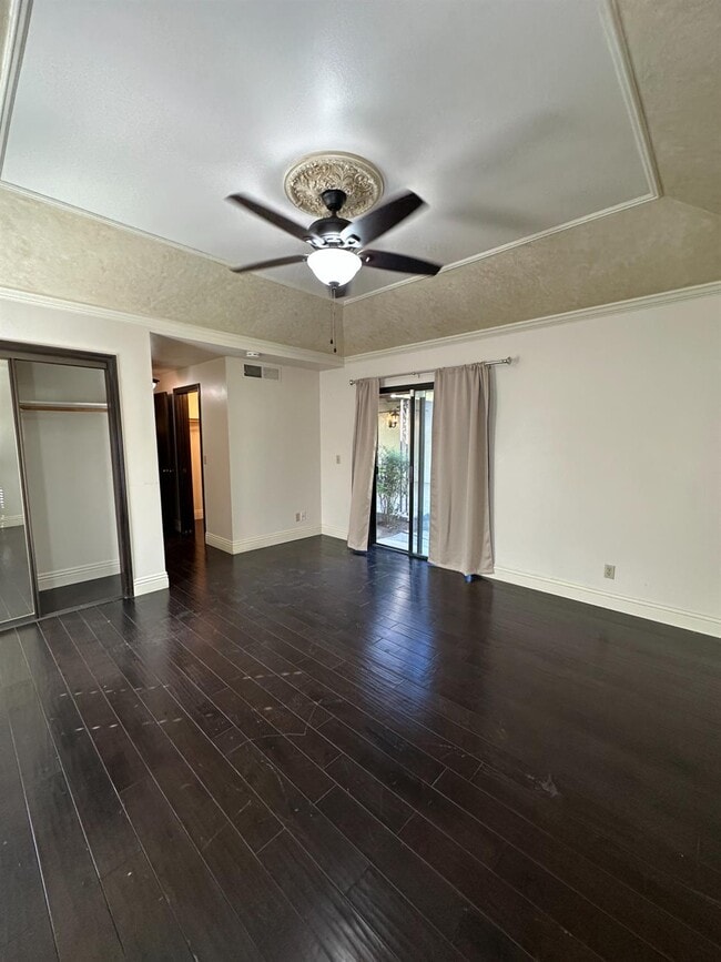 Building Photo - 3644 W Beechwood Ave