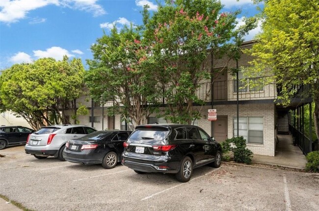 Building Photo - 710 E Dean Keeton St