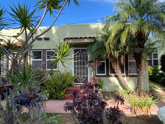 Primary Photo - Park Blvd