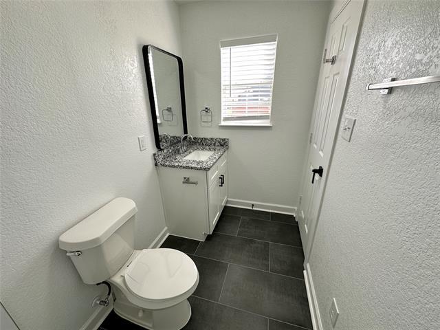 Building Photo - 901 Kingdom Cir