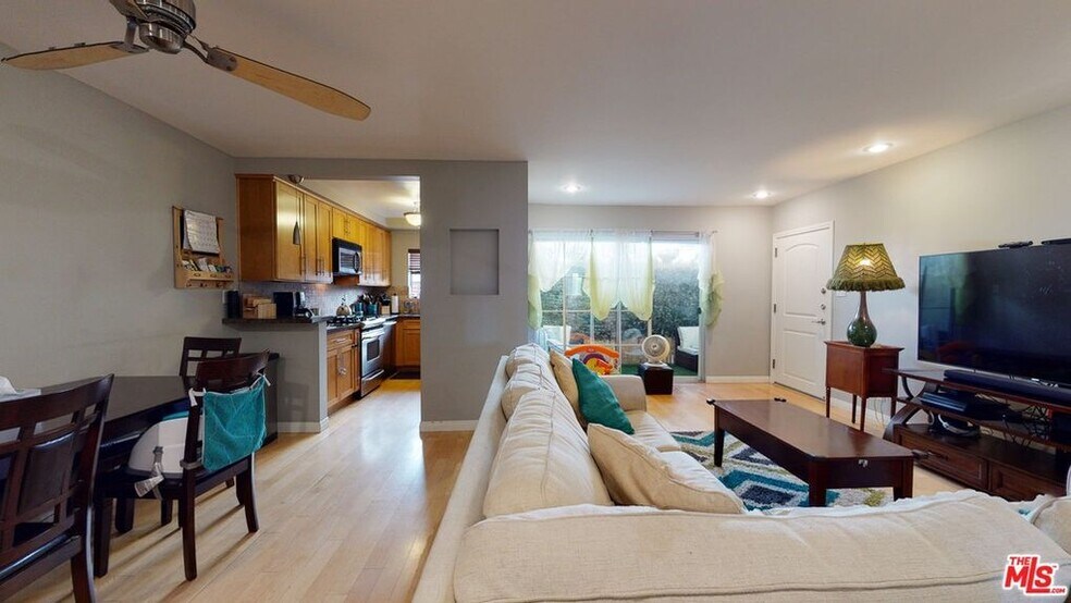 Building Photo - 1144 10th St