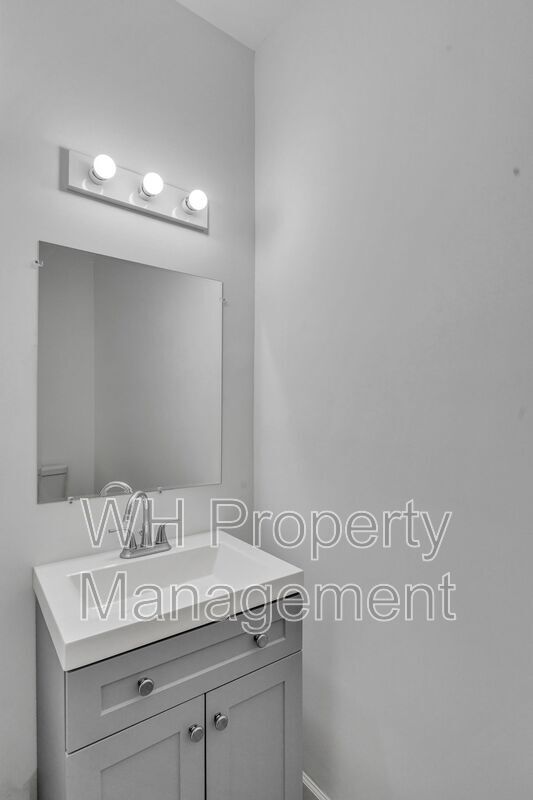 Building Photo - 265 E Old Hickory Blvd