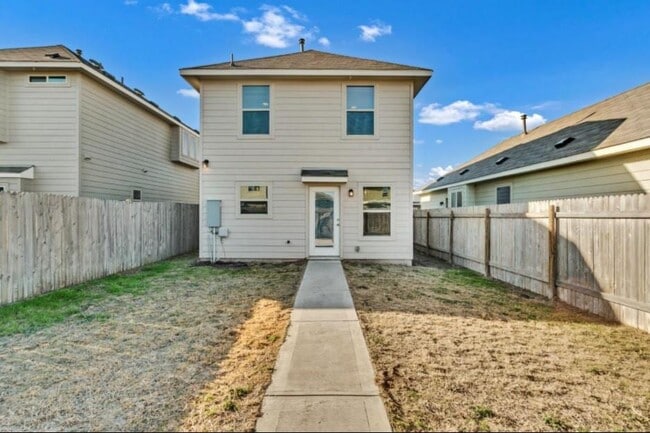 Building Photo - 4611 Graceful Ln