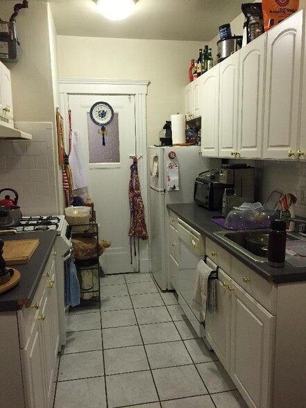 Building Photo - 36 Quint Ave