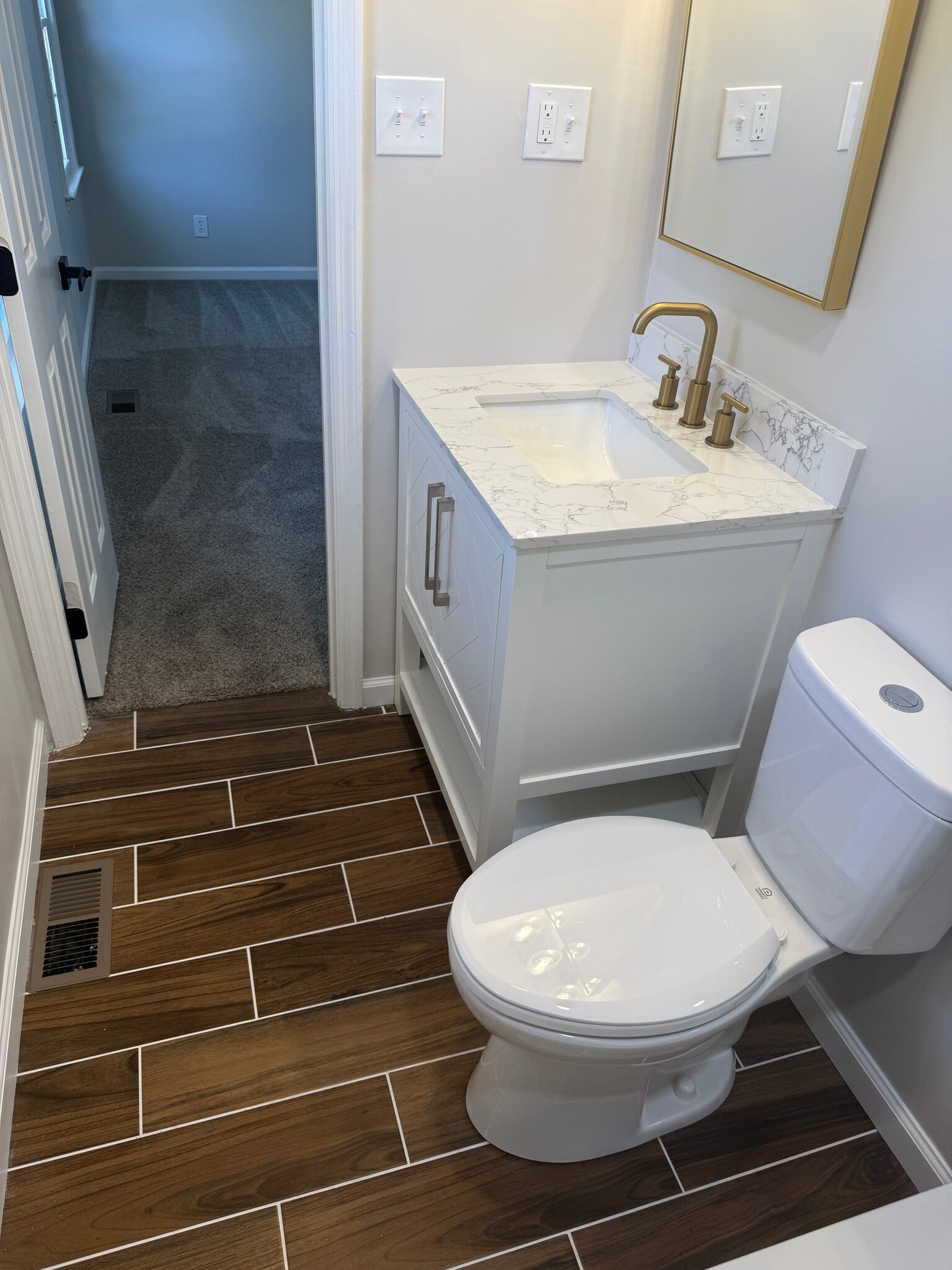 Building Photo - 2819 Reeves Ln