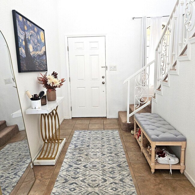 Building Photo - Golf Course Rental Property!