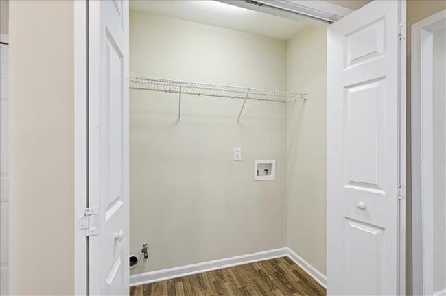 Building Photo - 3199 Liberty Commons Dr NW