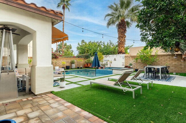 Building Photo - 282 Paseo Vista Cir