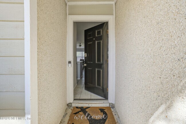 Building Photo - 3419 Islander Way