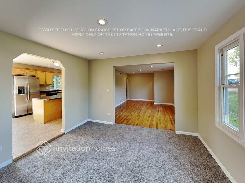 Building Photo - 8737 80th Ct