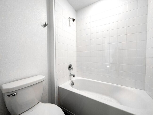 Building Photo - 26159 Feathergrass Cir