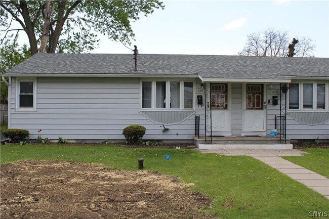 Building Photo - 417 Hazelhurst Ave